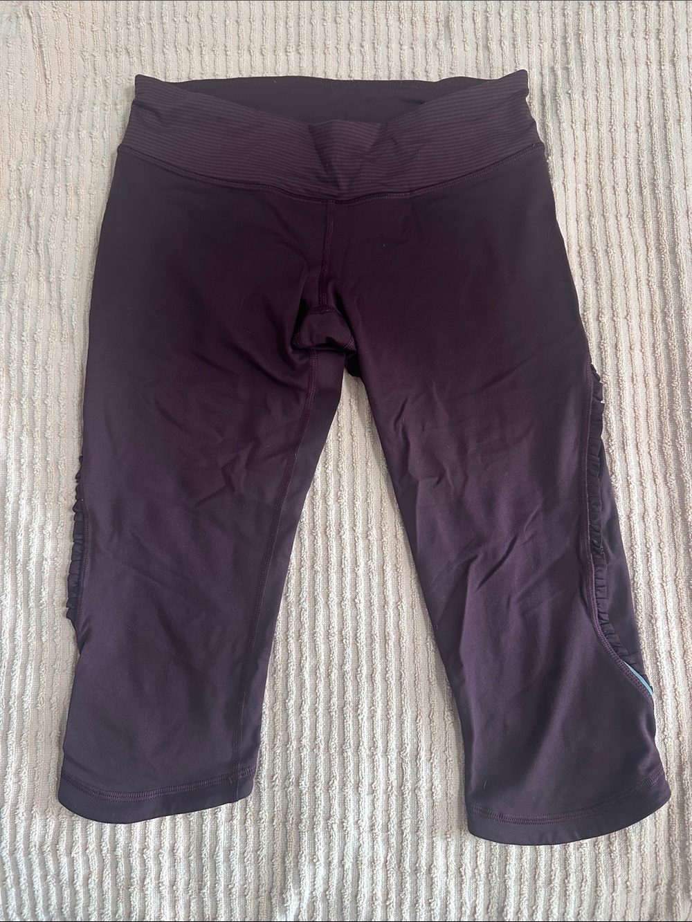 lululemon athletica Plum Cropped Athletic Leggings